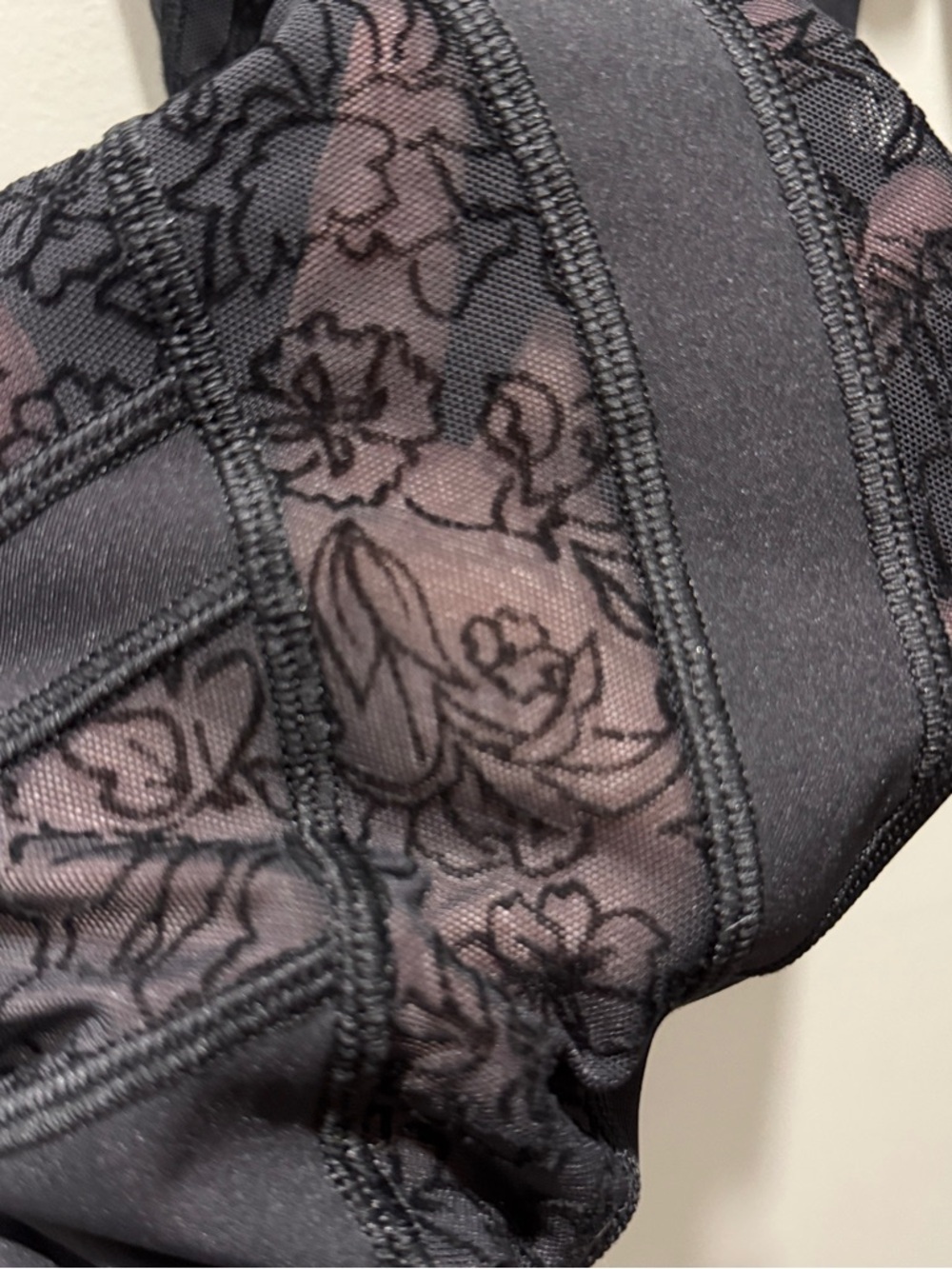 Lululemon Wunder Under High-Rise Tight - Black Lace - Picture 6 of 10